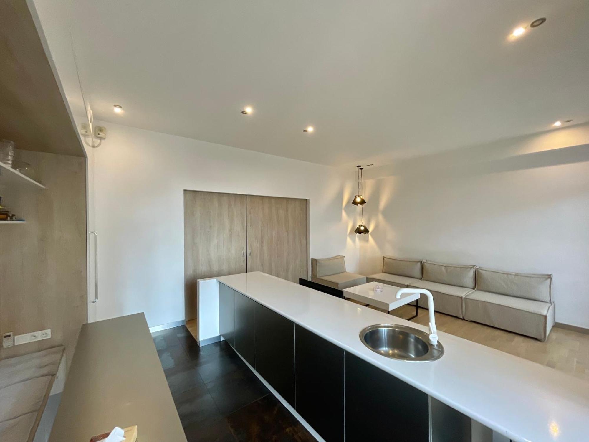 Metro Apartment Ереван Екстериор снимка