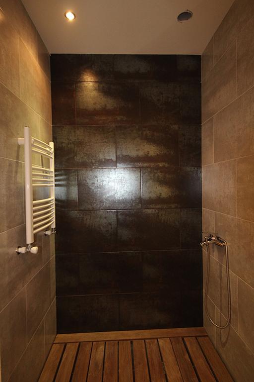 Metro Apartment Ереван Екстериор снимка